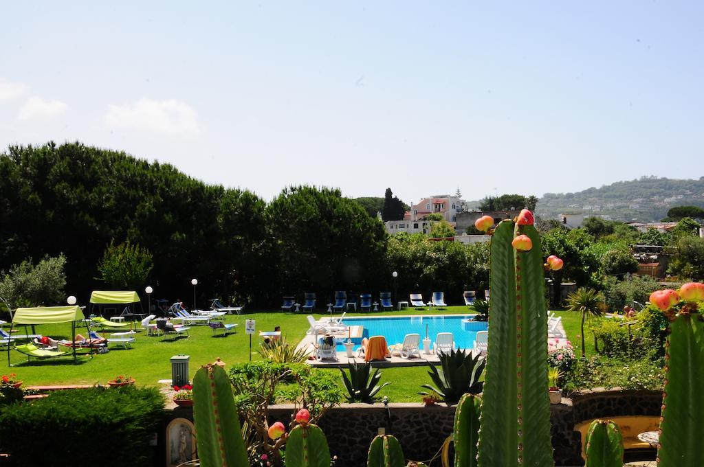 Hotel Belsole Forio  Bagian luar foto
