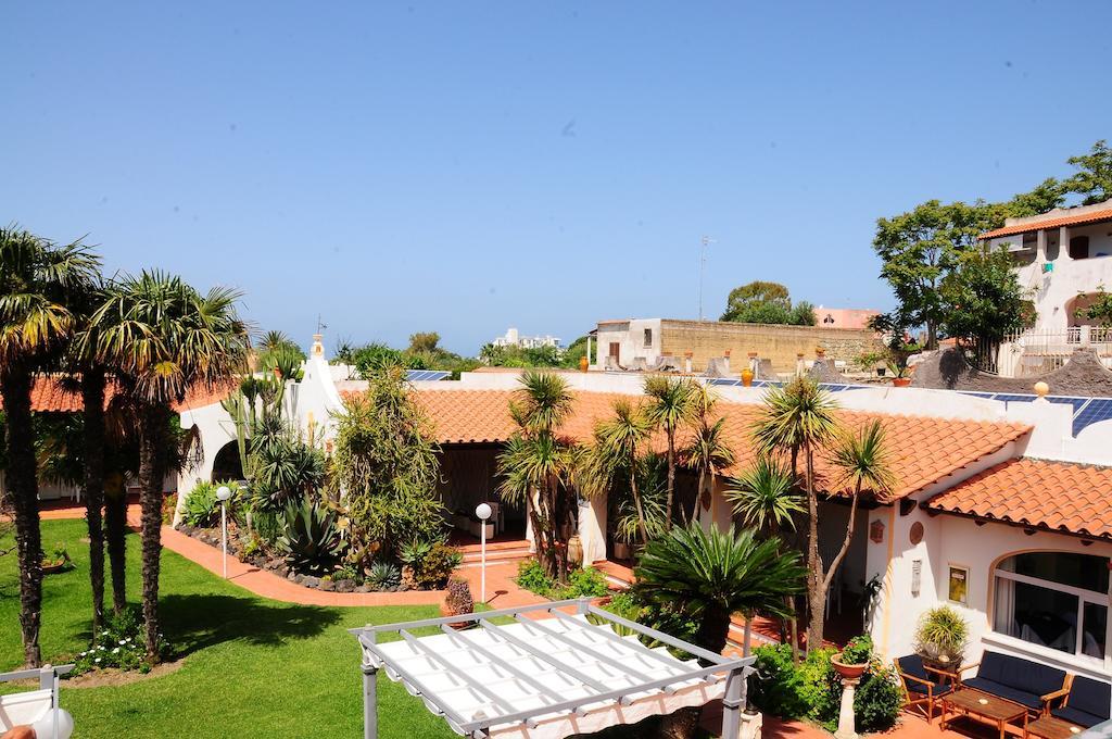 Hotel Belsole Forio  Bagian luar foto
